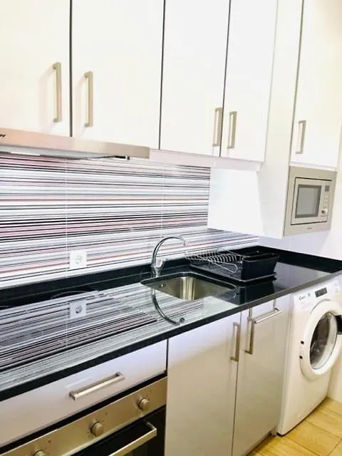 Cosy 1 Bedroom Apartment In A Center Albufeira